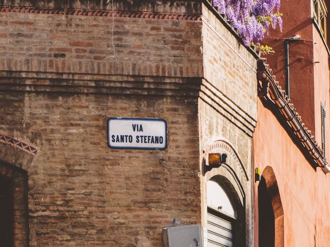 The two Italies in Bologna